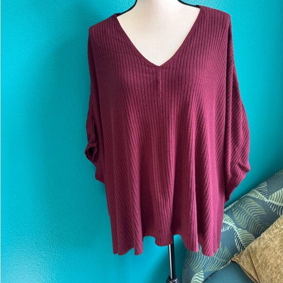 a.n.a. A New Approach Burgundy Short Sleeve Poncho Sweater Women's Large - Picture 11 of 11